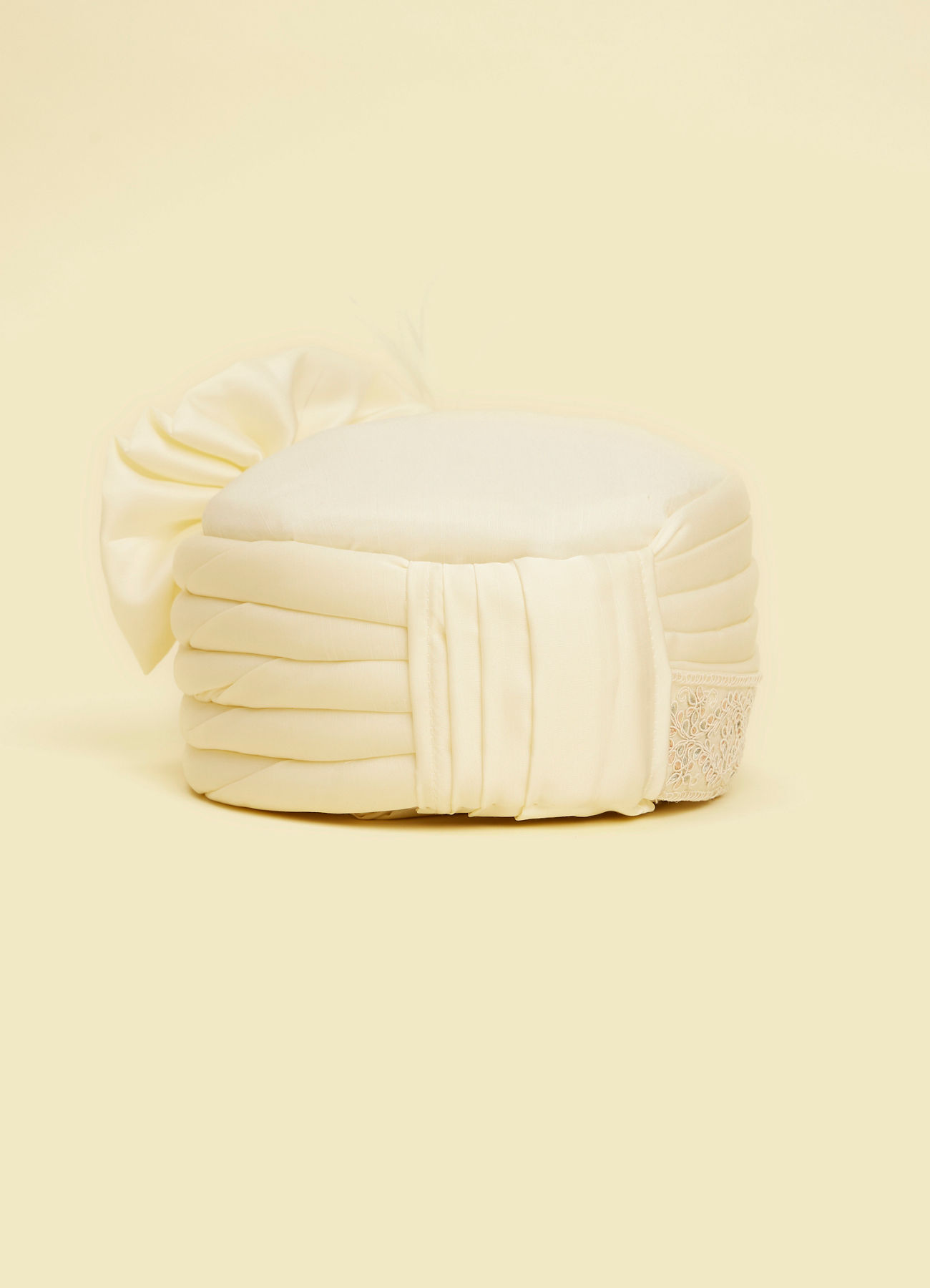 Twamev Men Elegant Cream Safa