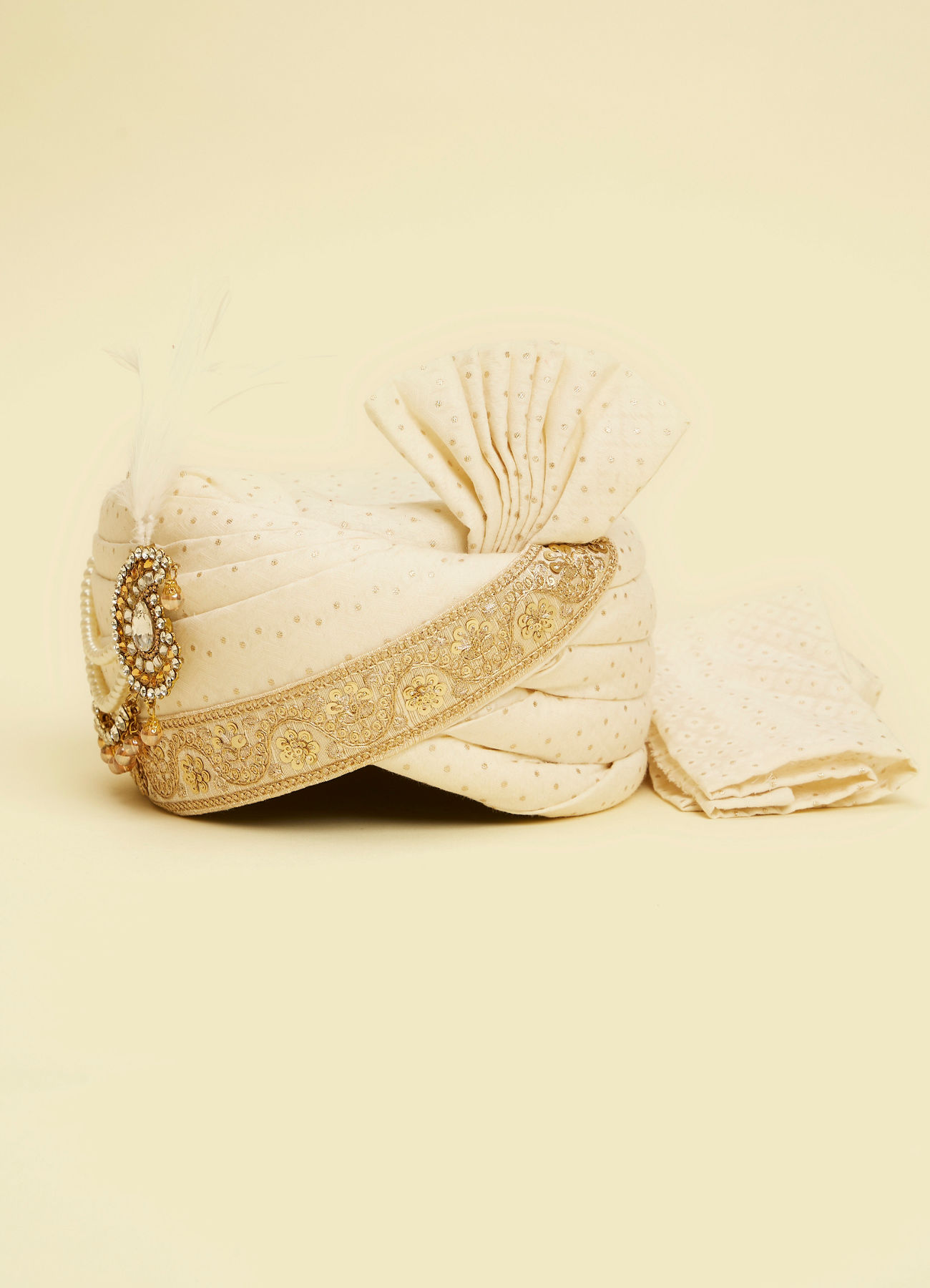 Twamev Men Elegant Cream Chanderi Safa