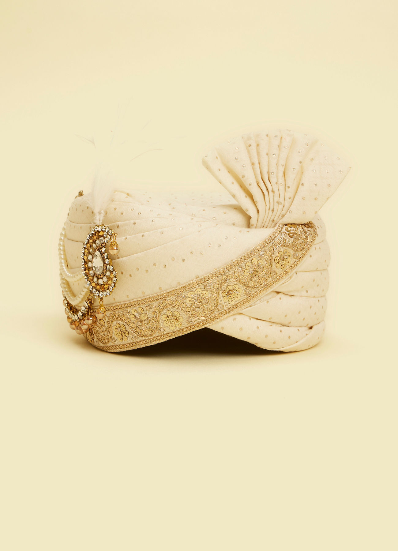 Twamev Men Elegant Cream Chanderi Safa