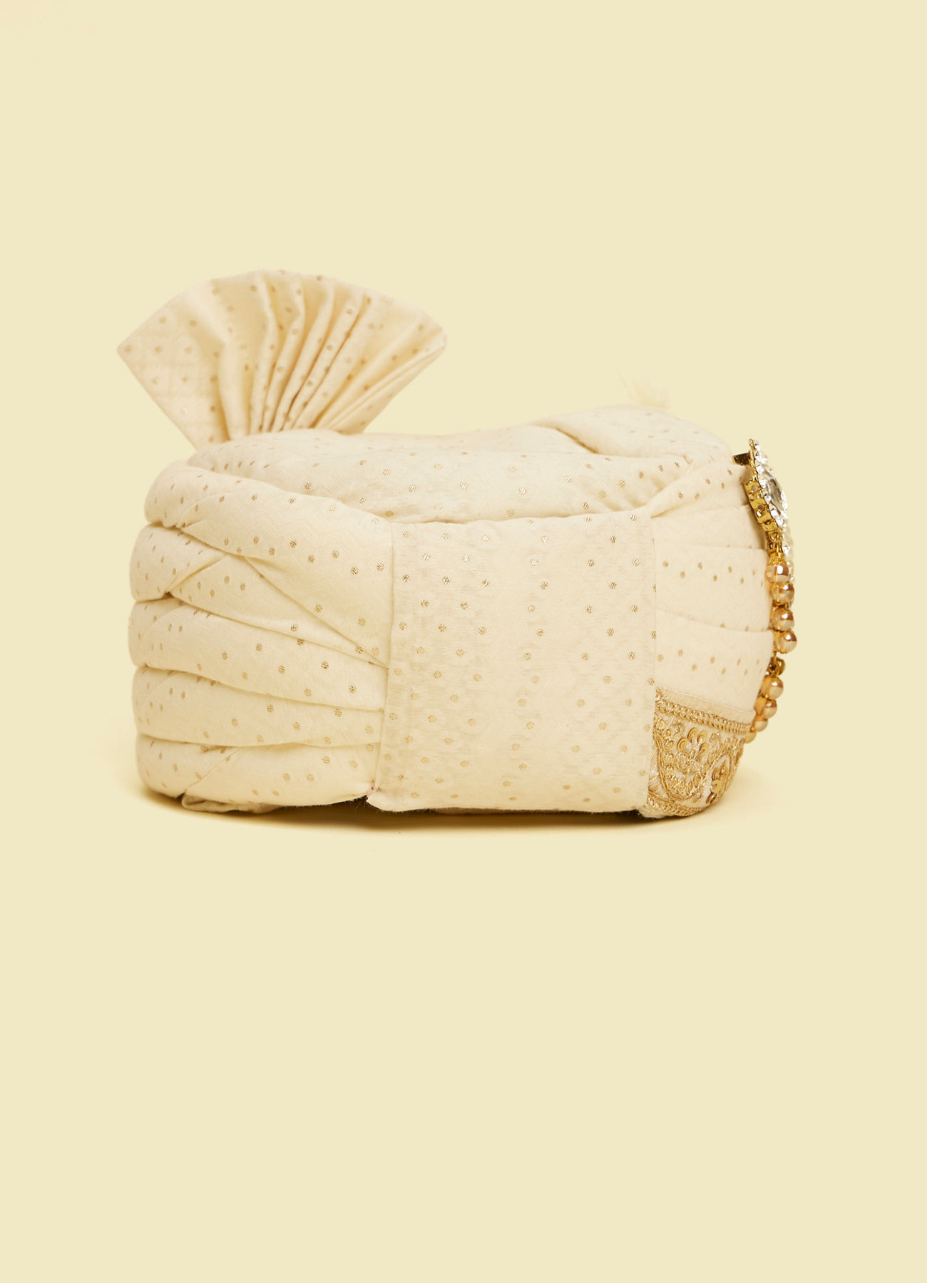 Twamev Men Elegant Cream Chanderi Safa
