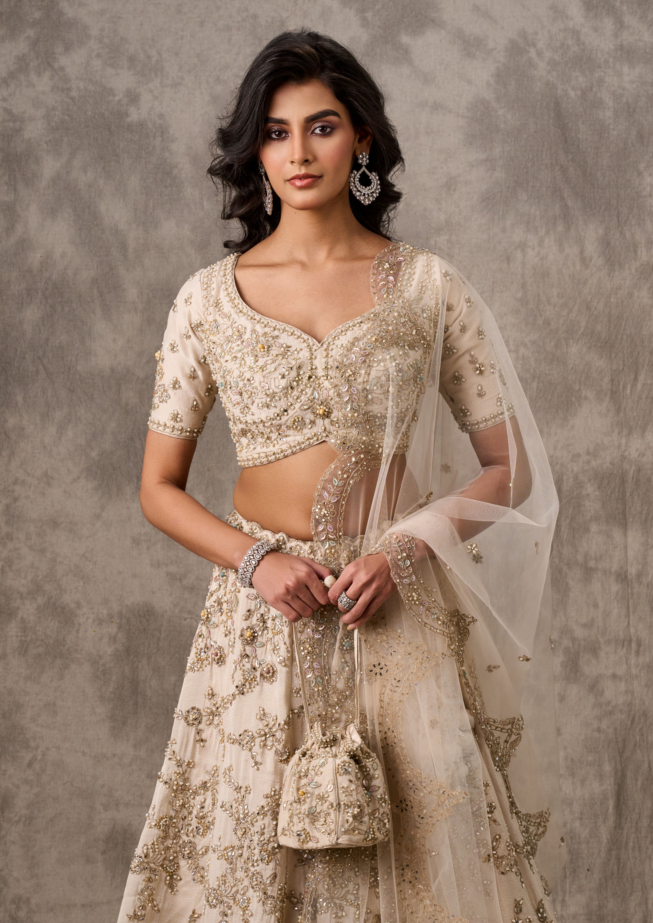 Twamev Women Cream Organza Zardosi Embroidered Lehenga