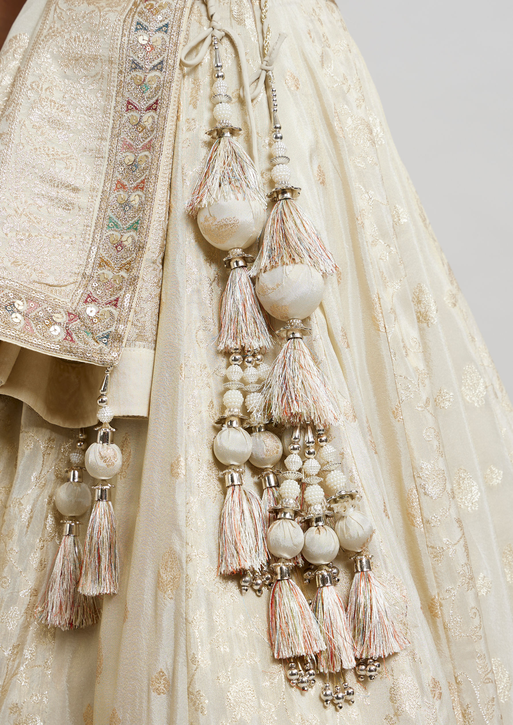 Twamev Women Beige Elegance Twirl Lehenga