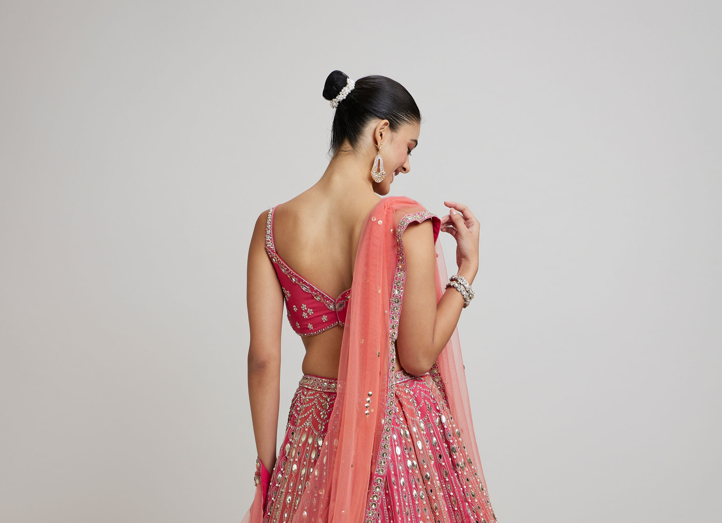 Twamev Women Exquisite Pink Georgette Lehenga