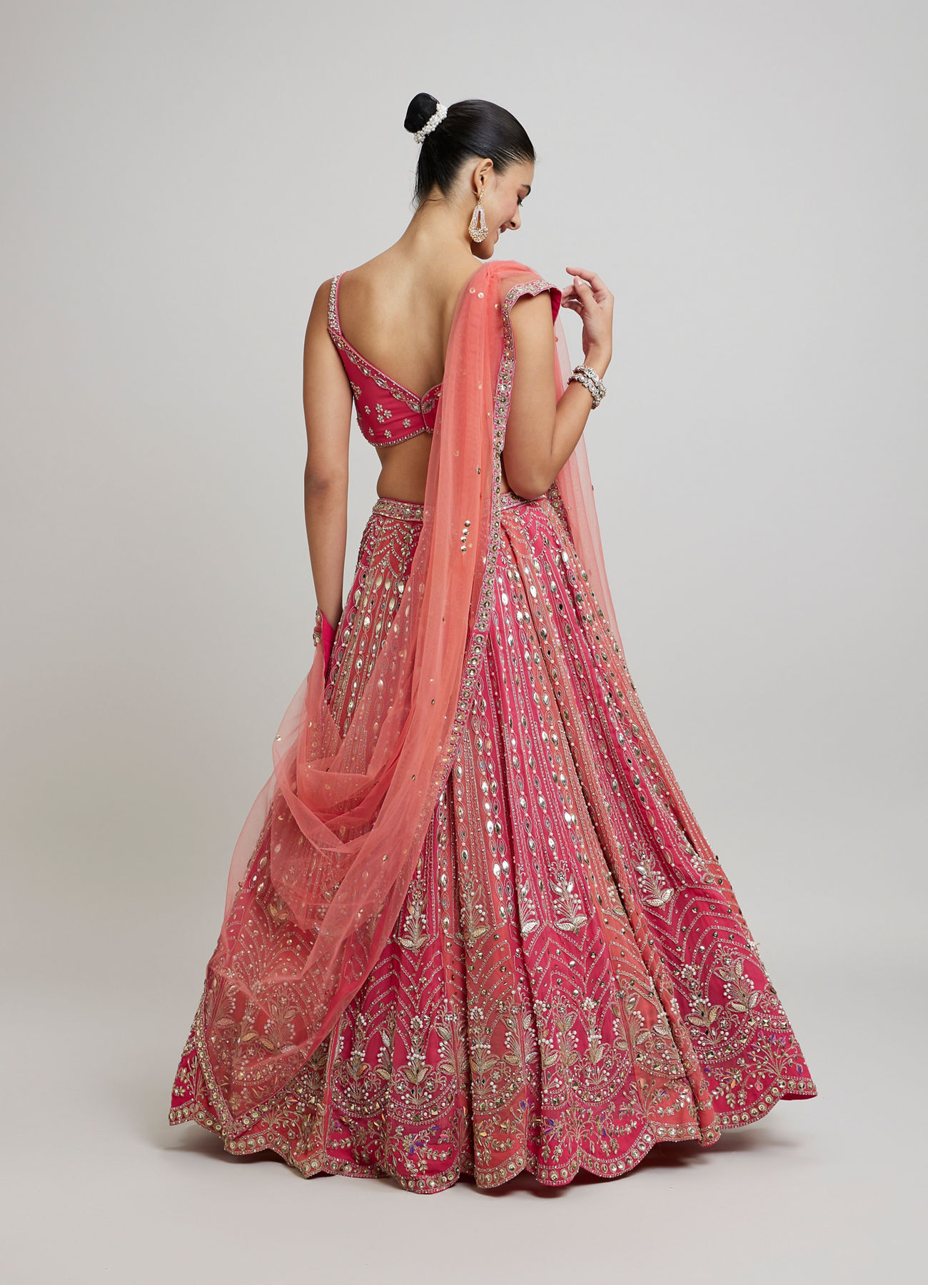 Twamev Women Exquisite Pink Georgette Lehenga