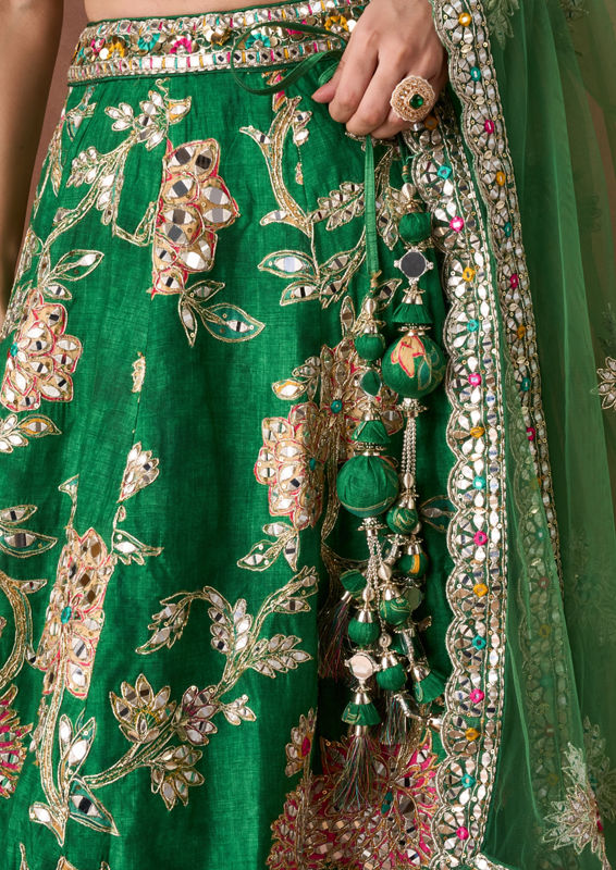 Twamev Women Green Art Silk Lehenga Set