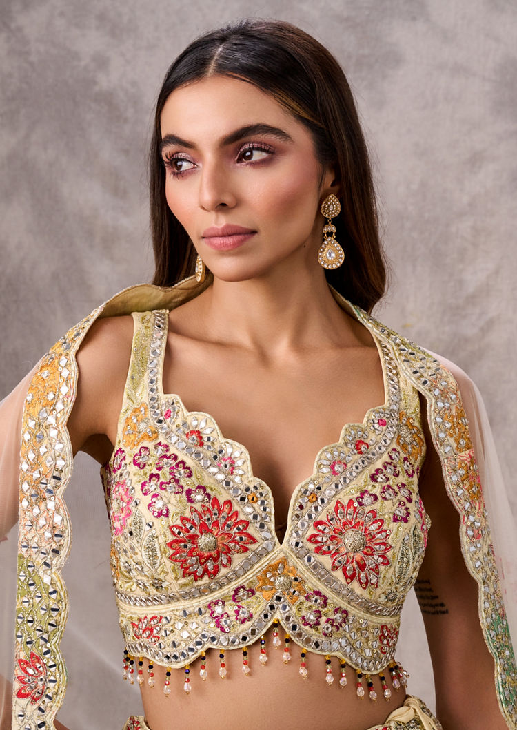 Twamev Women Creamy Majesty Lehenga