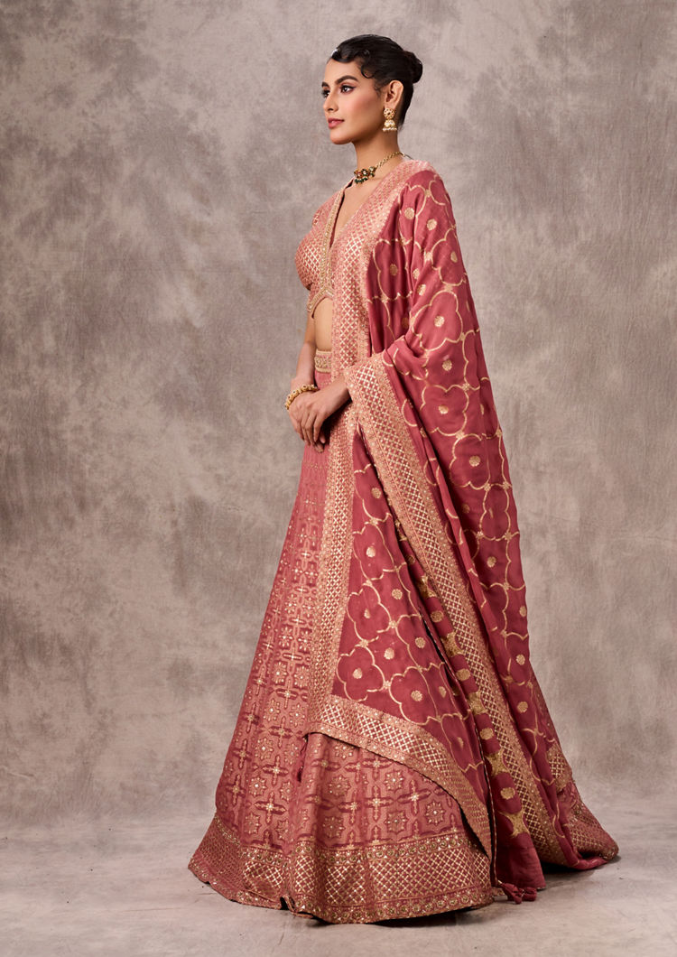 Twamev Women Dusty Pink Festive Elegance Lehenga