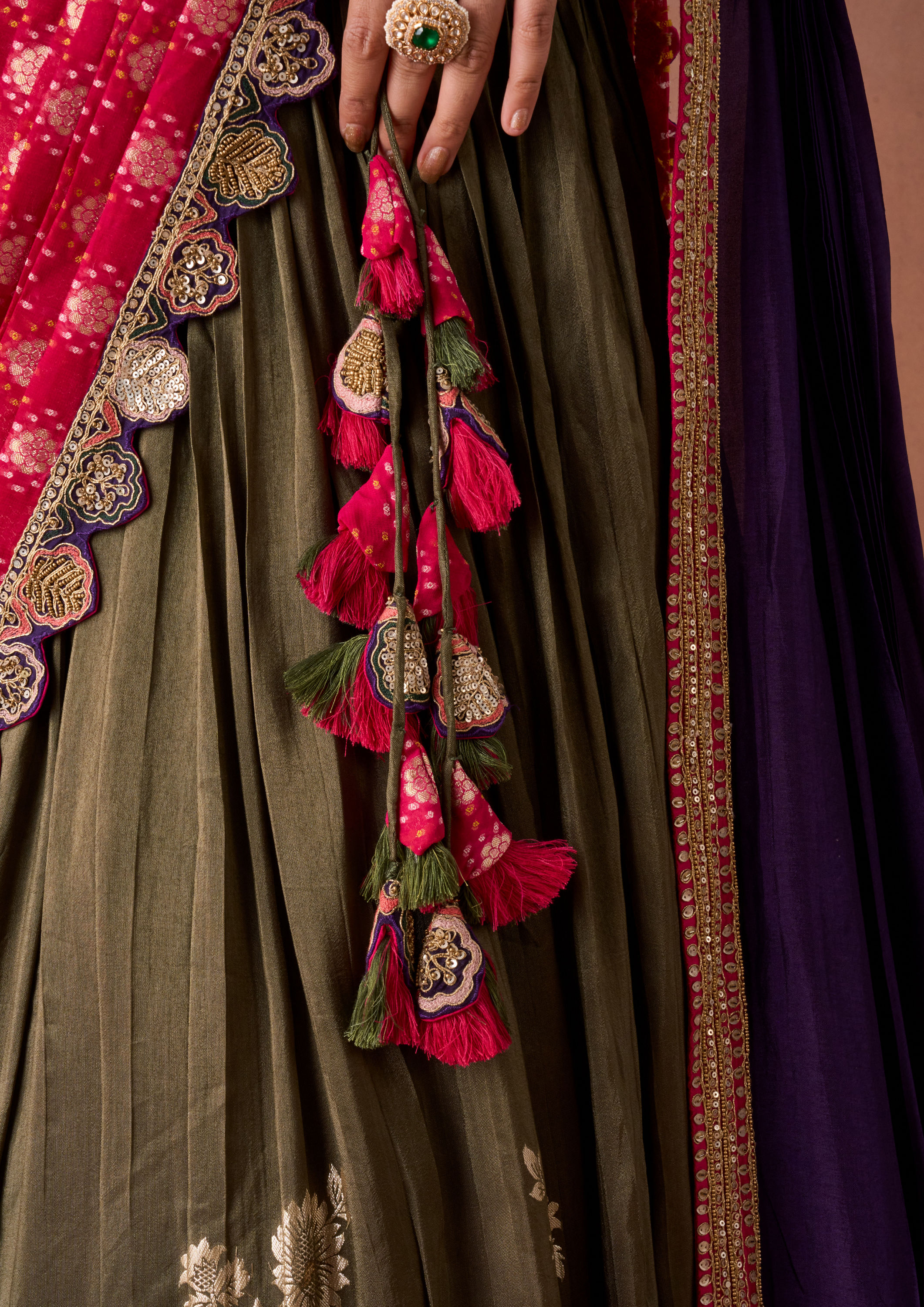 Twamev Women Mehendi Rani Embroidered Lehenga
