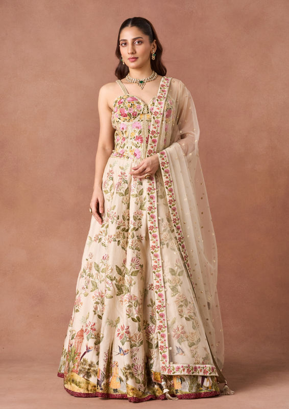 Twamev Women Ivory Threadwork Lehenga