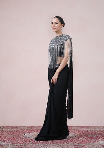 alt message - Twamev Women Boho Glamour in Black Georgette Indo Western Saree image number 3