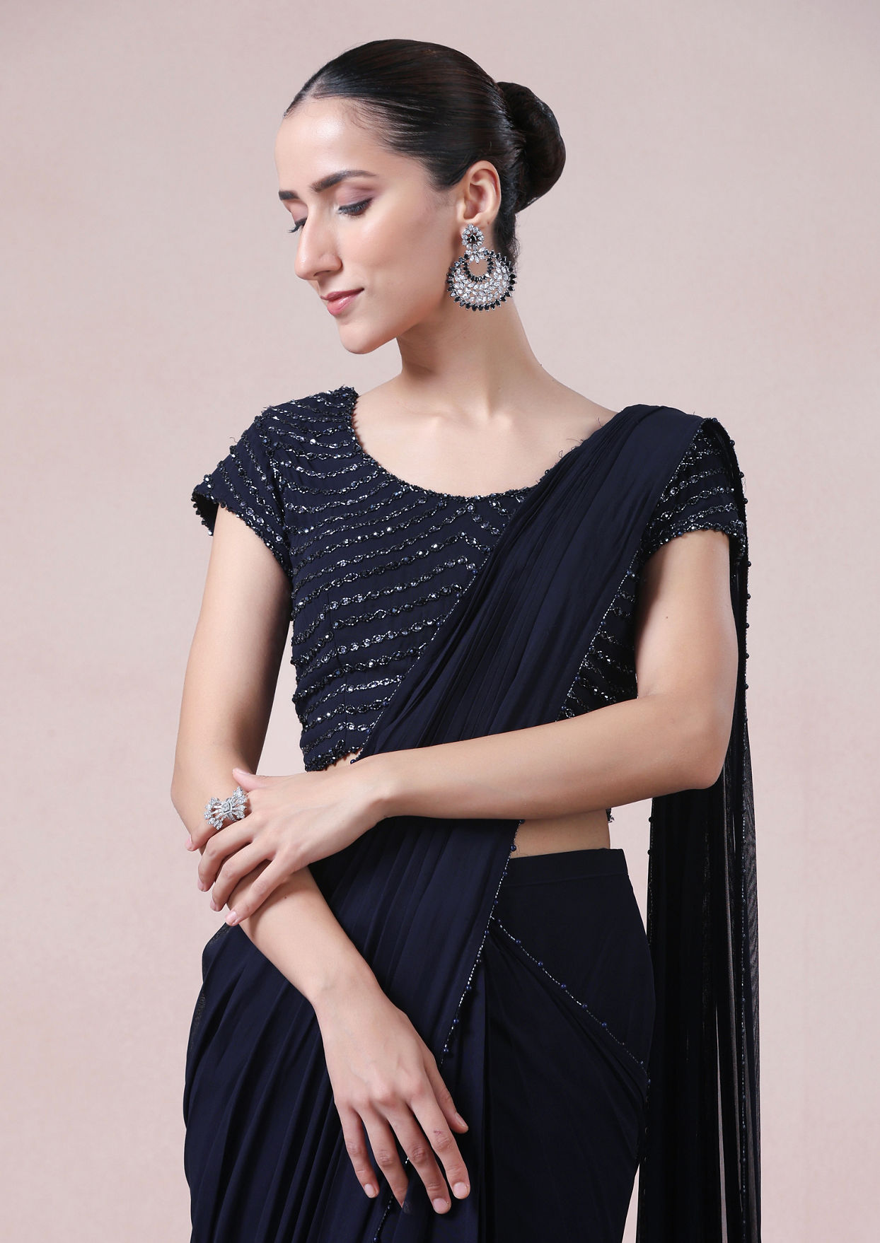 alt message - Twamev Women Midnight Elegance in Indigo Blue Georgette Saree image number 1