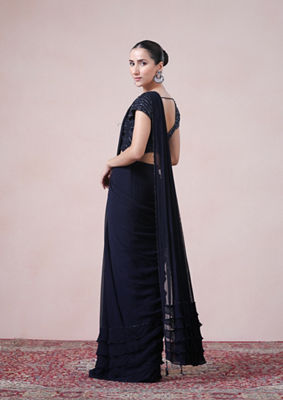 alt message - Twamev Women Midnight Elegance in Indigo Blue Georgette Saree image number 2