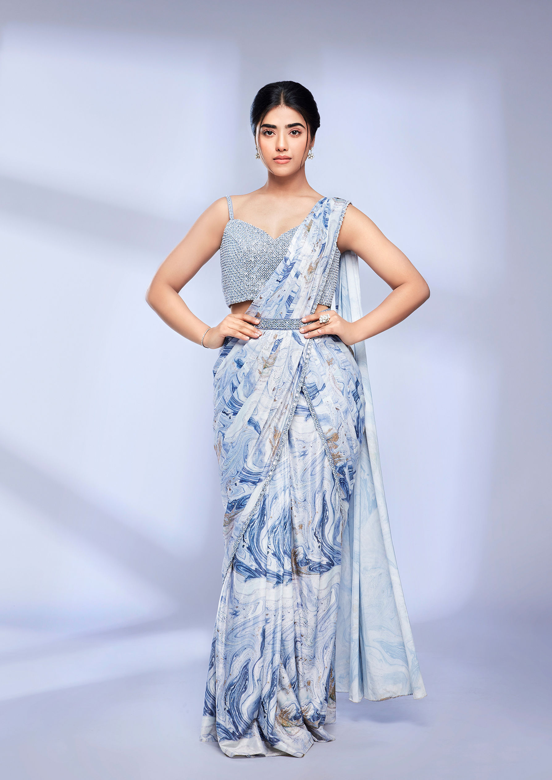 Twamev Women Grey Marble Printed Sequinned Draped Saree