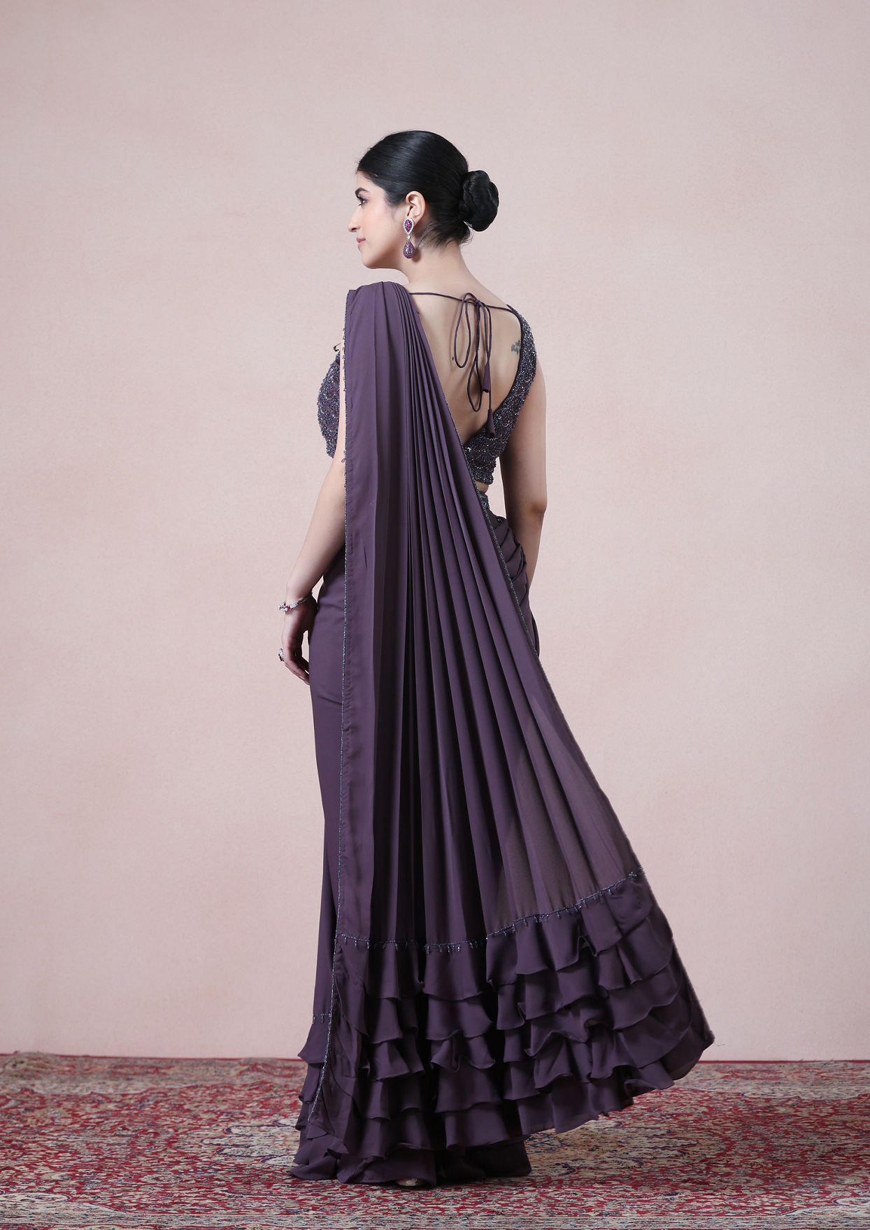 alt message - Twamev Women Royal Purple Georgette Saree image number 2