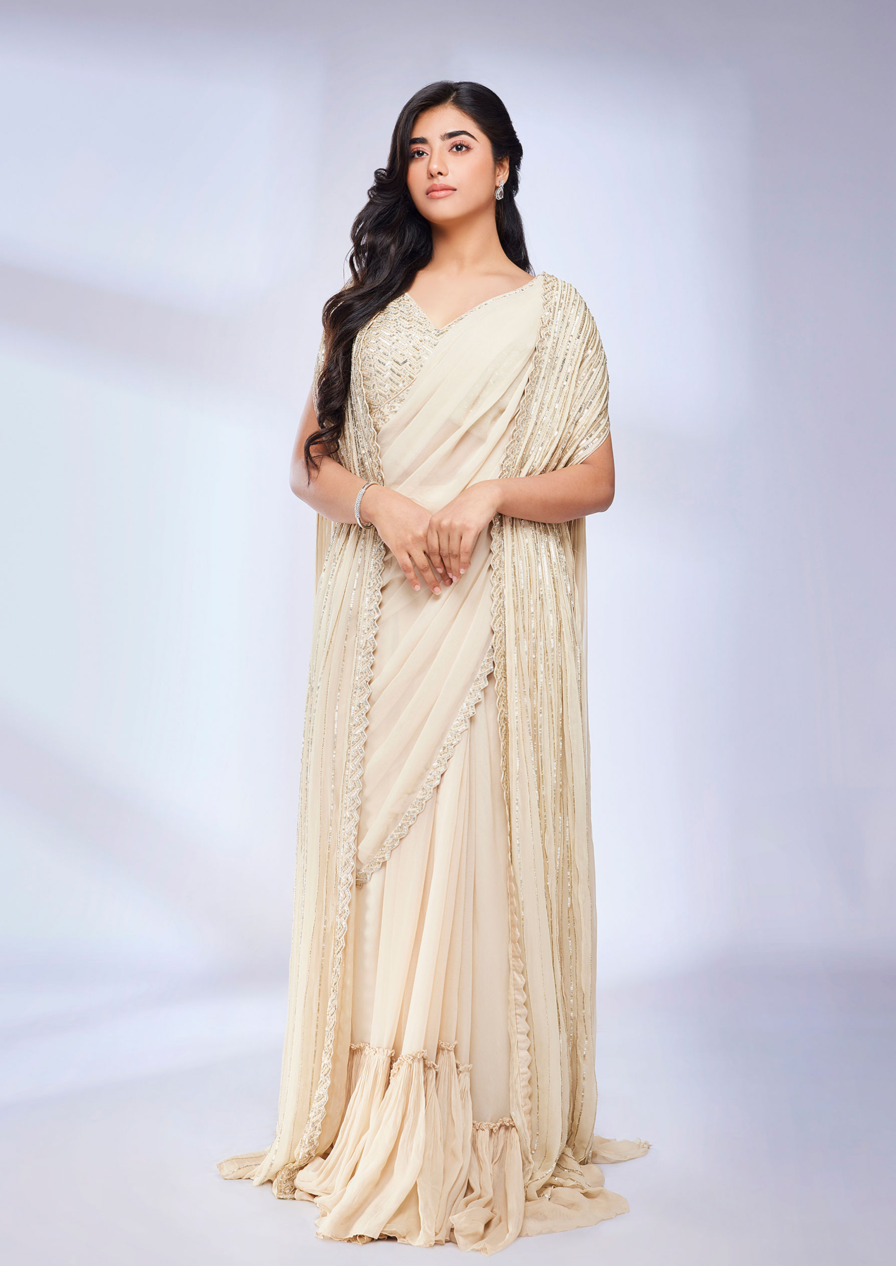 Twamev Women Dark Cream Scallop Bordered Draped Saree with Cape