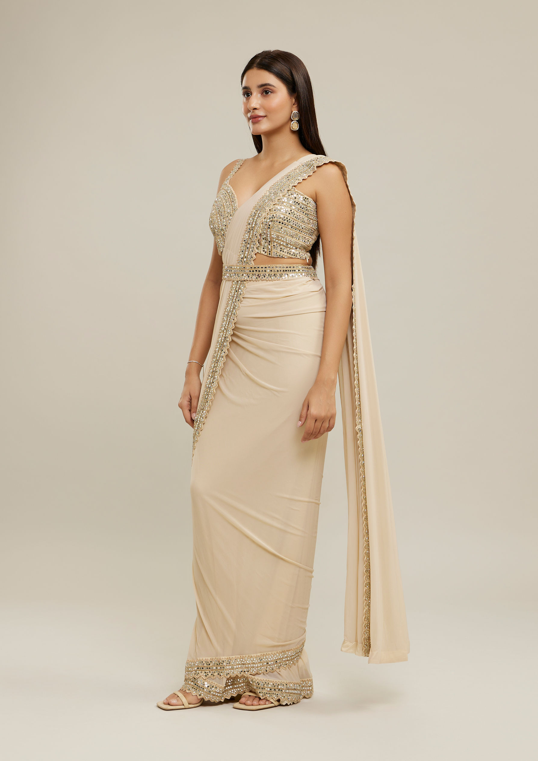 Twamev Women Cream Glimmering Knitted Saree Set