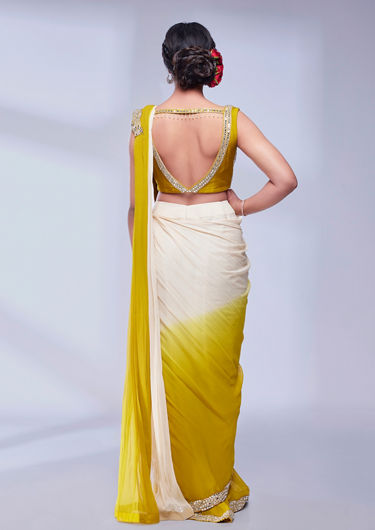 alt message - Twamev Women Radiant Mustard & Cream Georgette Saree image number 3