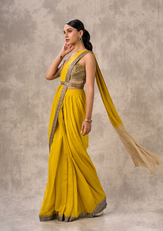 Twamev Women Green Elegance Satin Saree