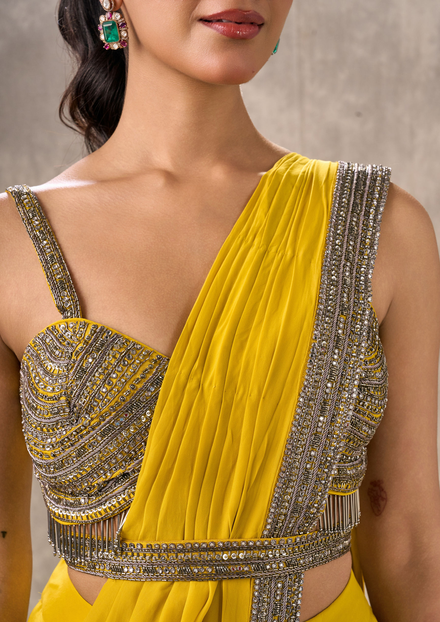 Twamev Women Green Elegance Satin Saree
