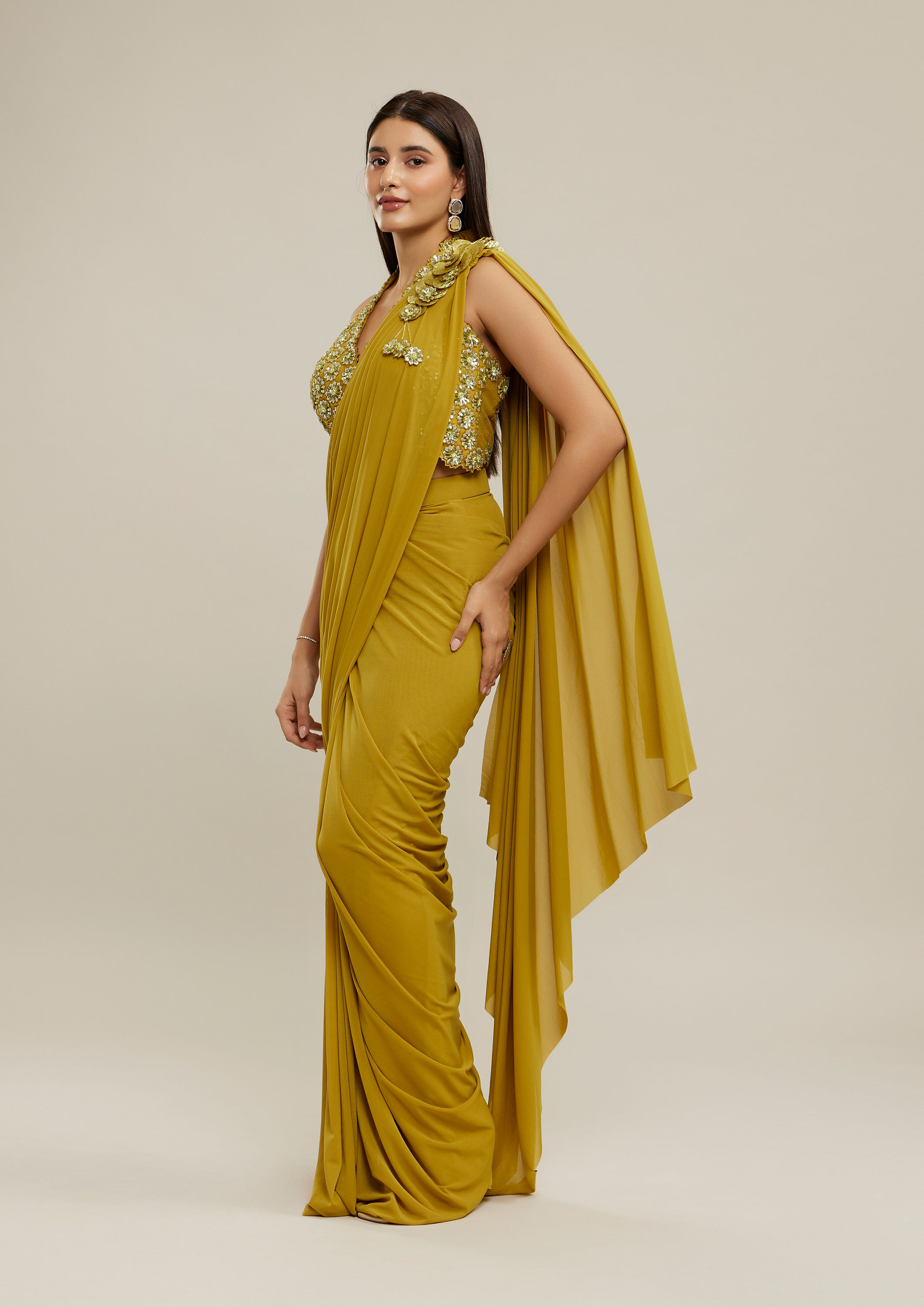 Twamev Women Mustard Yellow Net-Lycra Saree