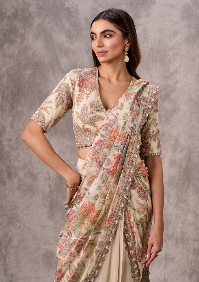 Twamev Women Cream Chinon Classic Saree