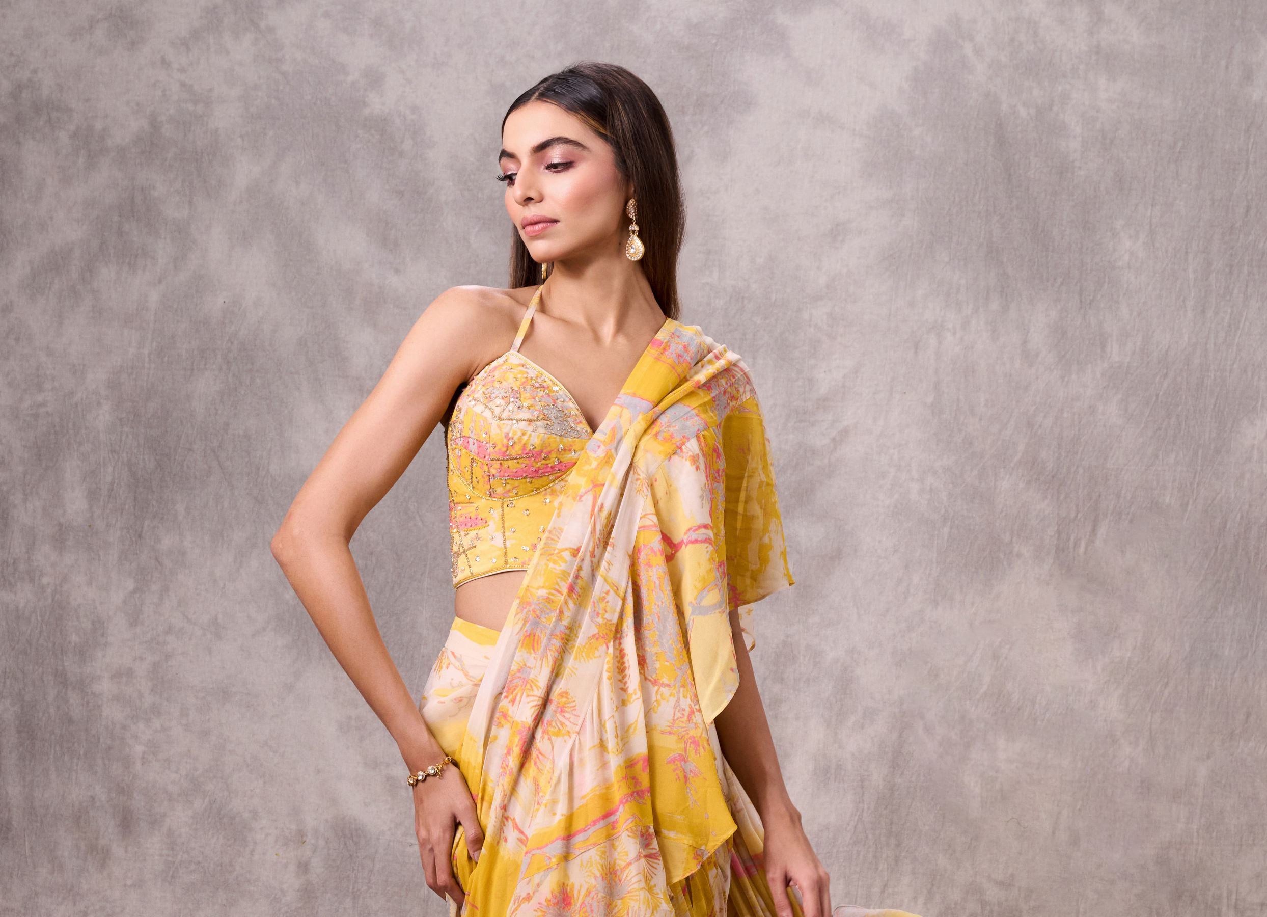 Twamev Women Yellow & Pink Georgette Floral Printed Ruffle Corset Draped Saree