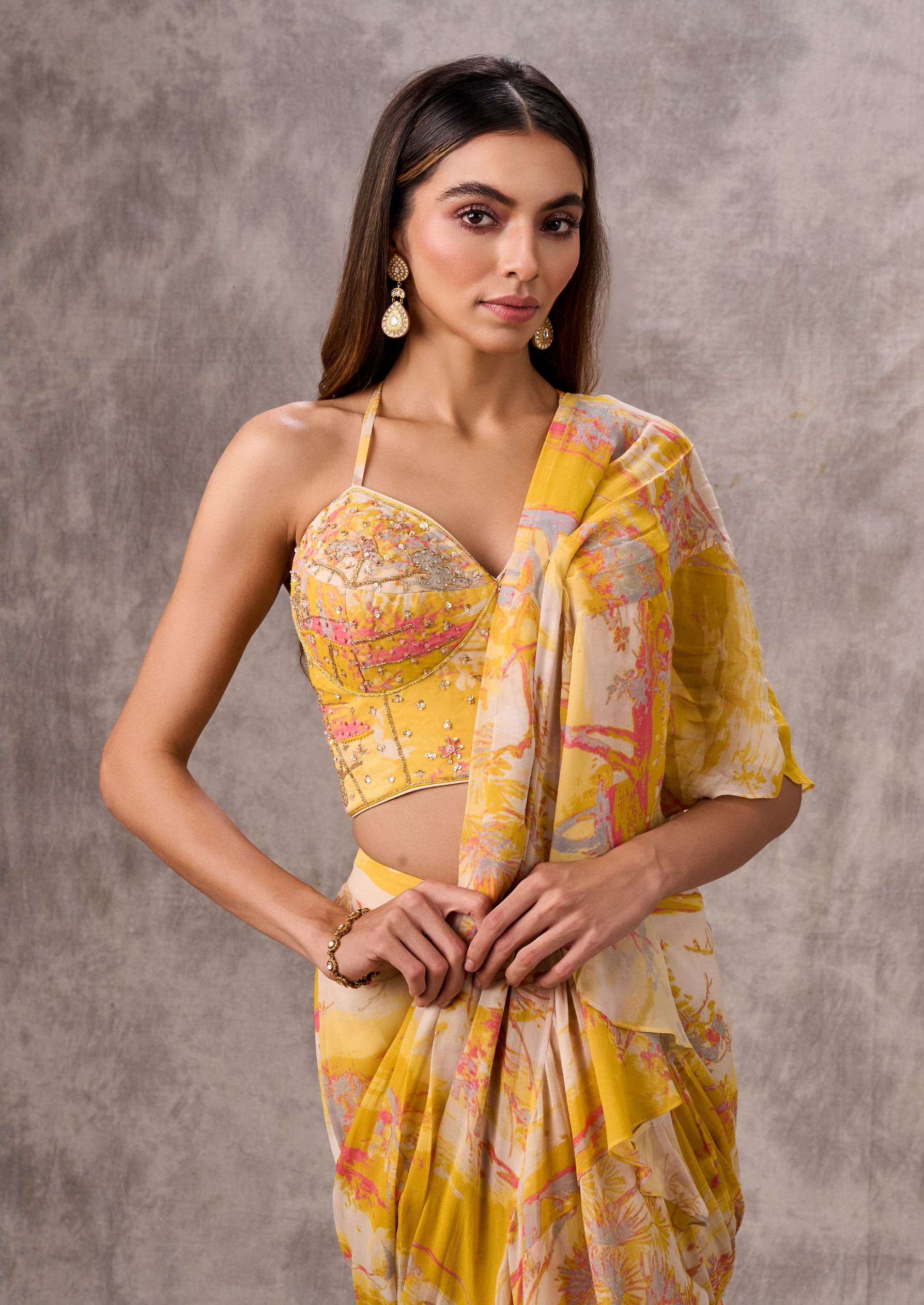 Twamev Women Sunshine Glow Georgette Saree