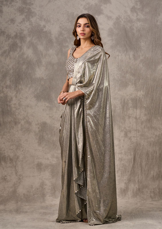 Twamev Women Grey Soiree Elegance Saree