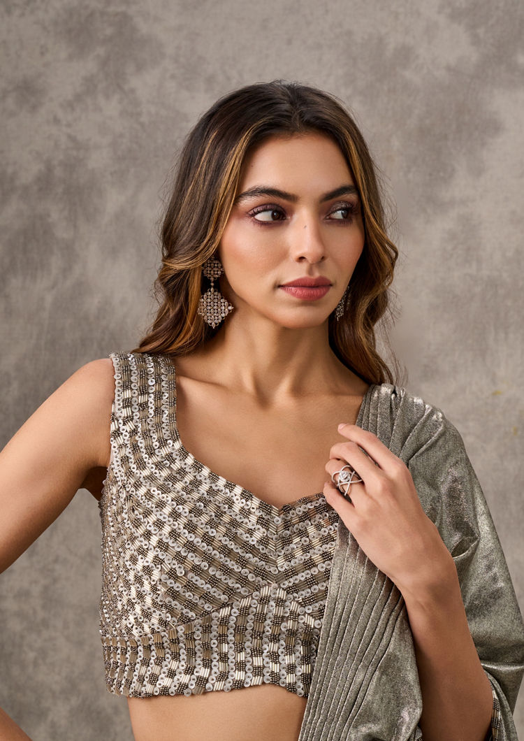Twamev Women Grey Soiree Elegance Saree