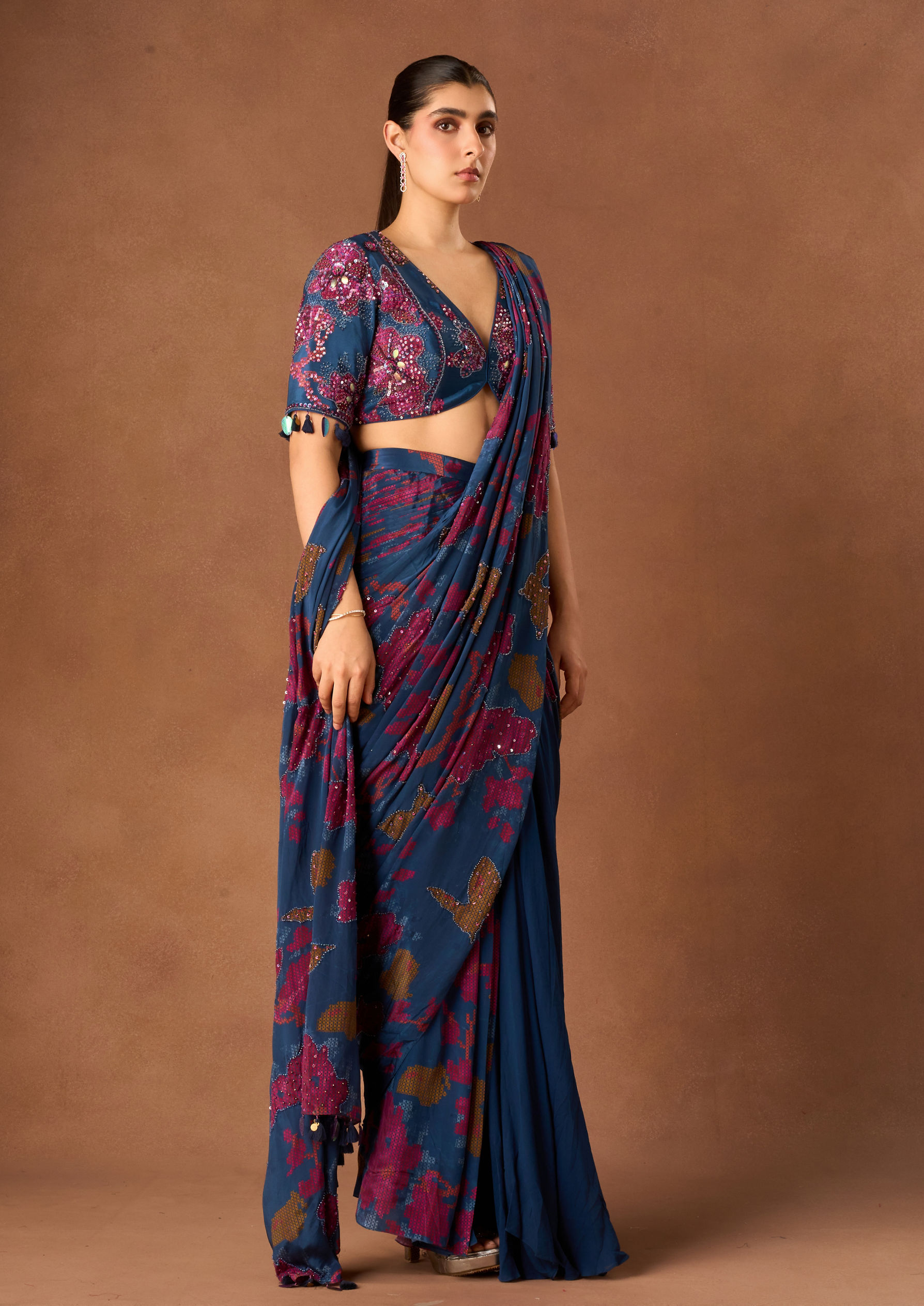 Twamev Women Indigo Blue Crepe Saree with Embroidery