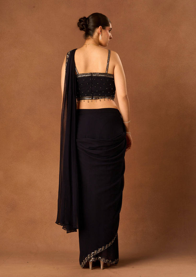 Twamev Women Indigo Blue Georgette Saree with Corset