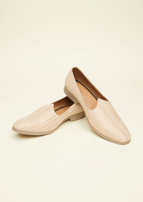 Twamev Men Beige Knit Juti