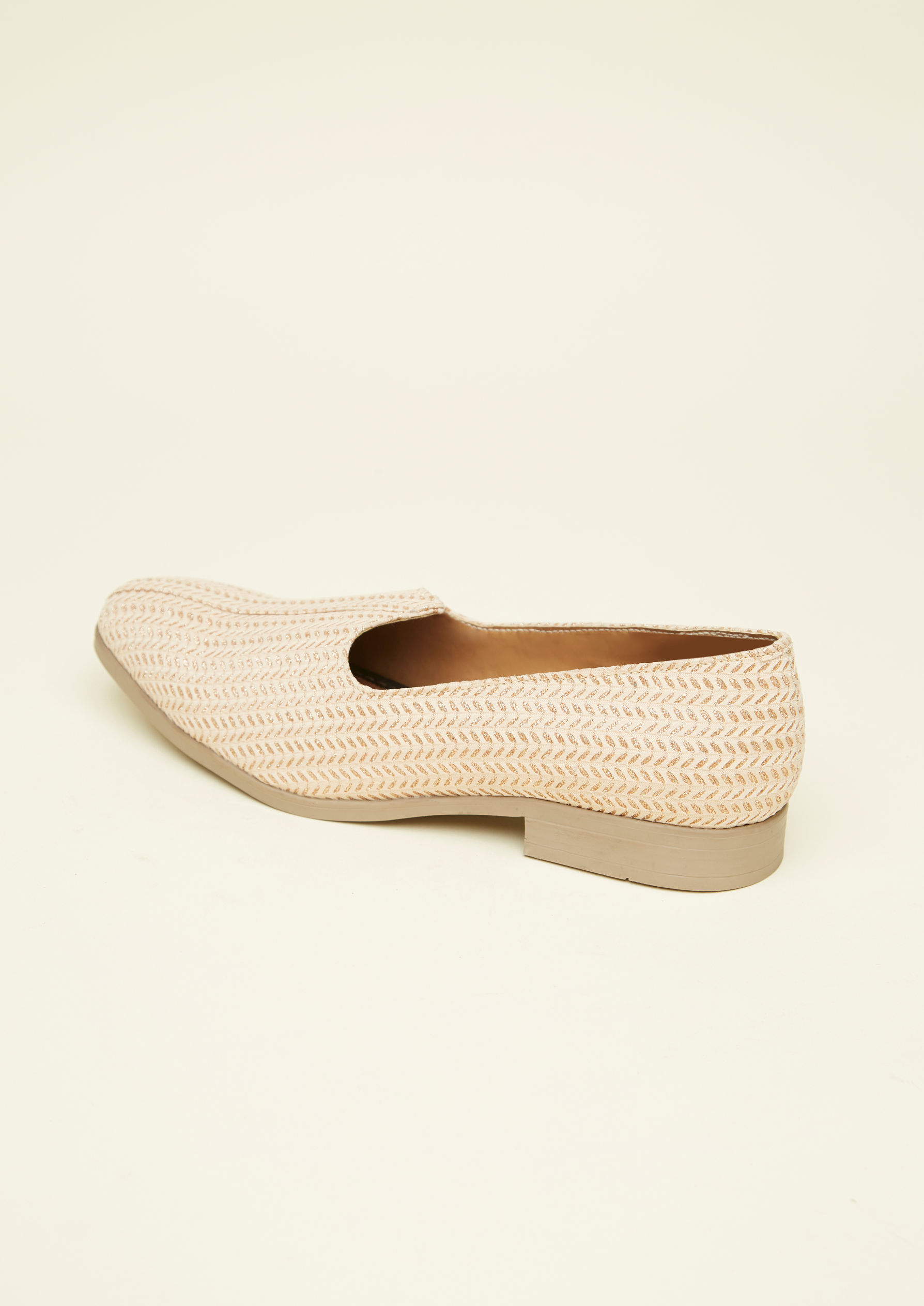 Twamev Men Beige Knit Juti