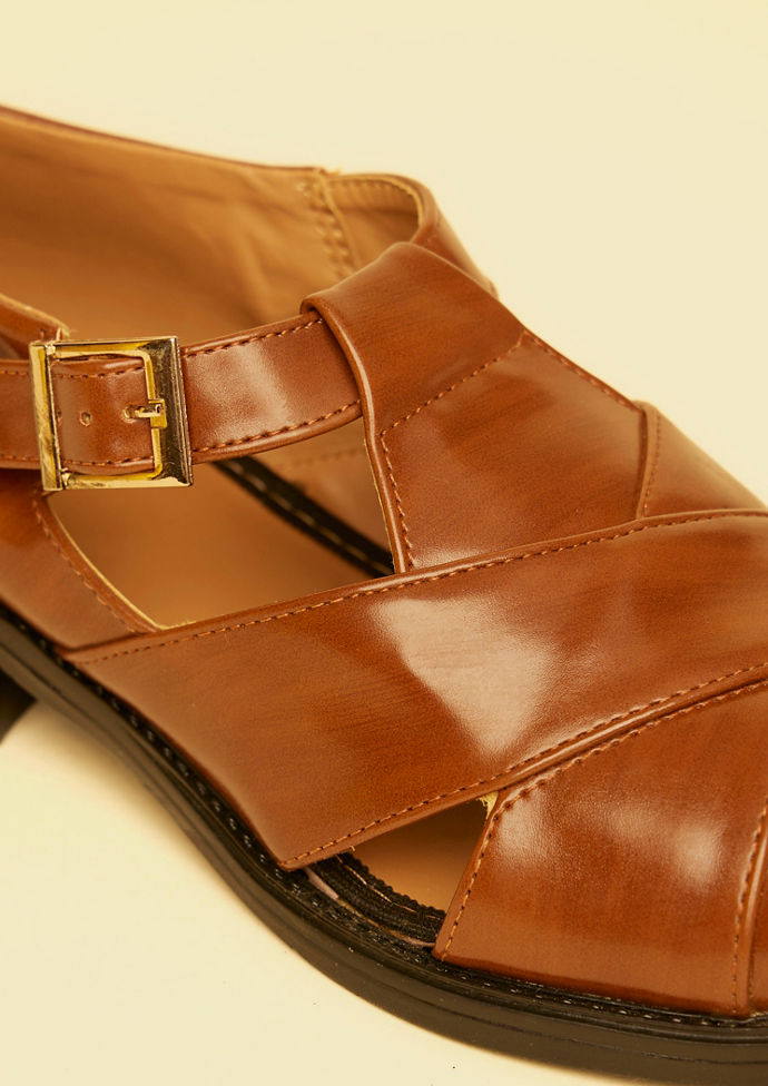 Twamev Men Brown Jooti Traditional Wear