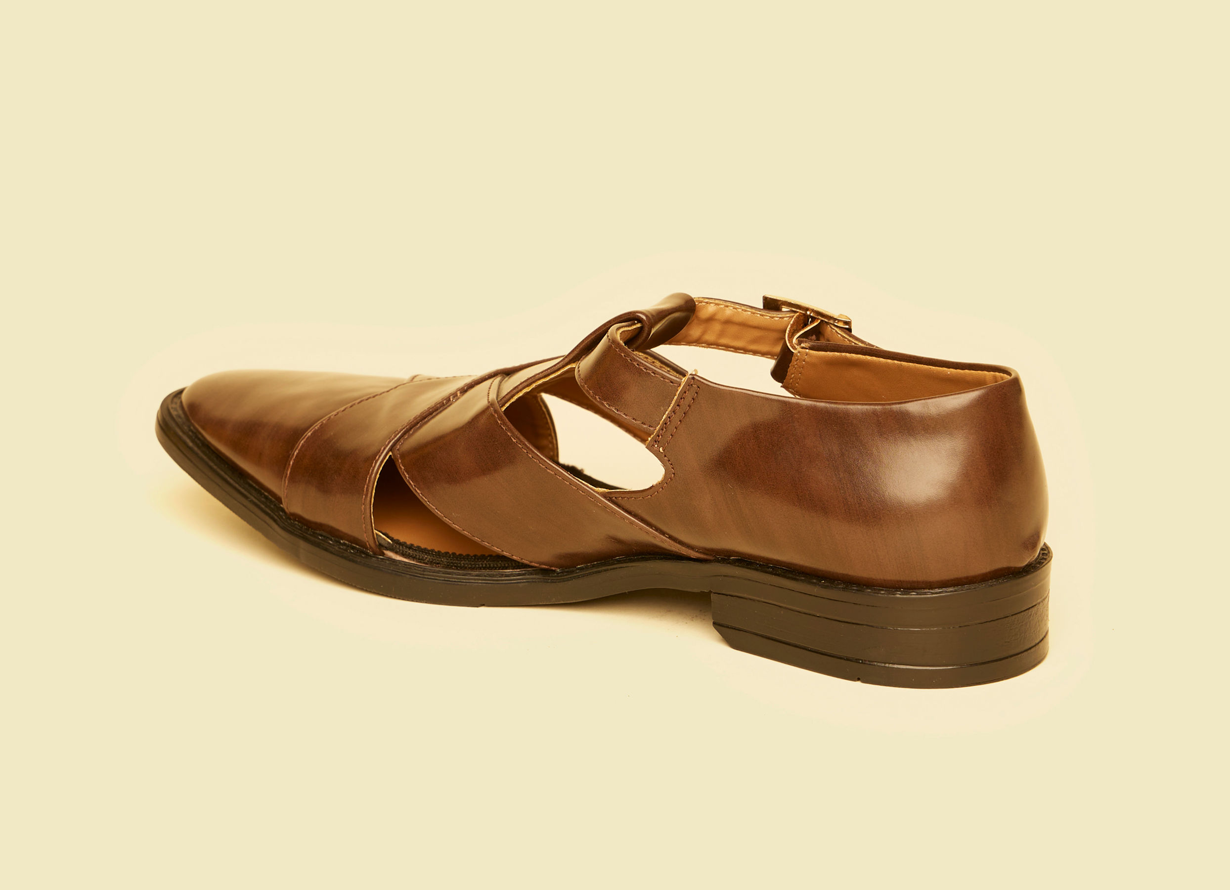 Twamev Men Dark Brown Faux Leather Jooti