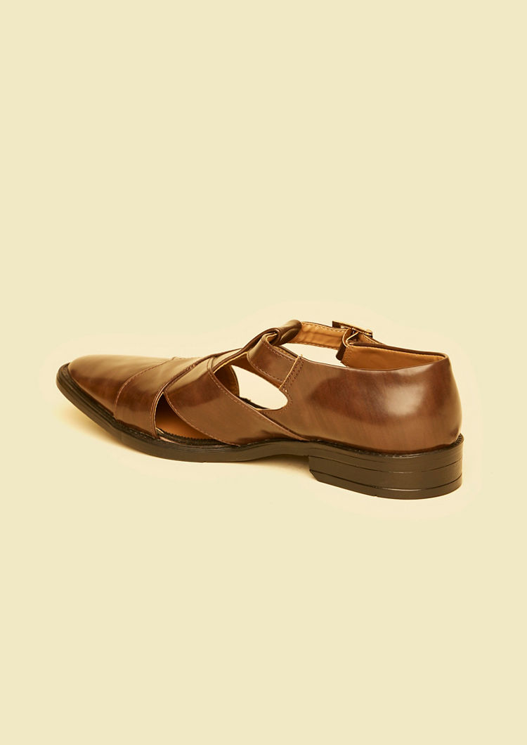 Twamev Men Dark Brown Faux Leather Jooti