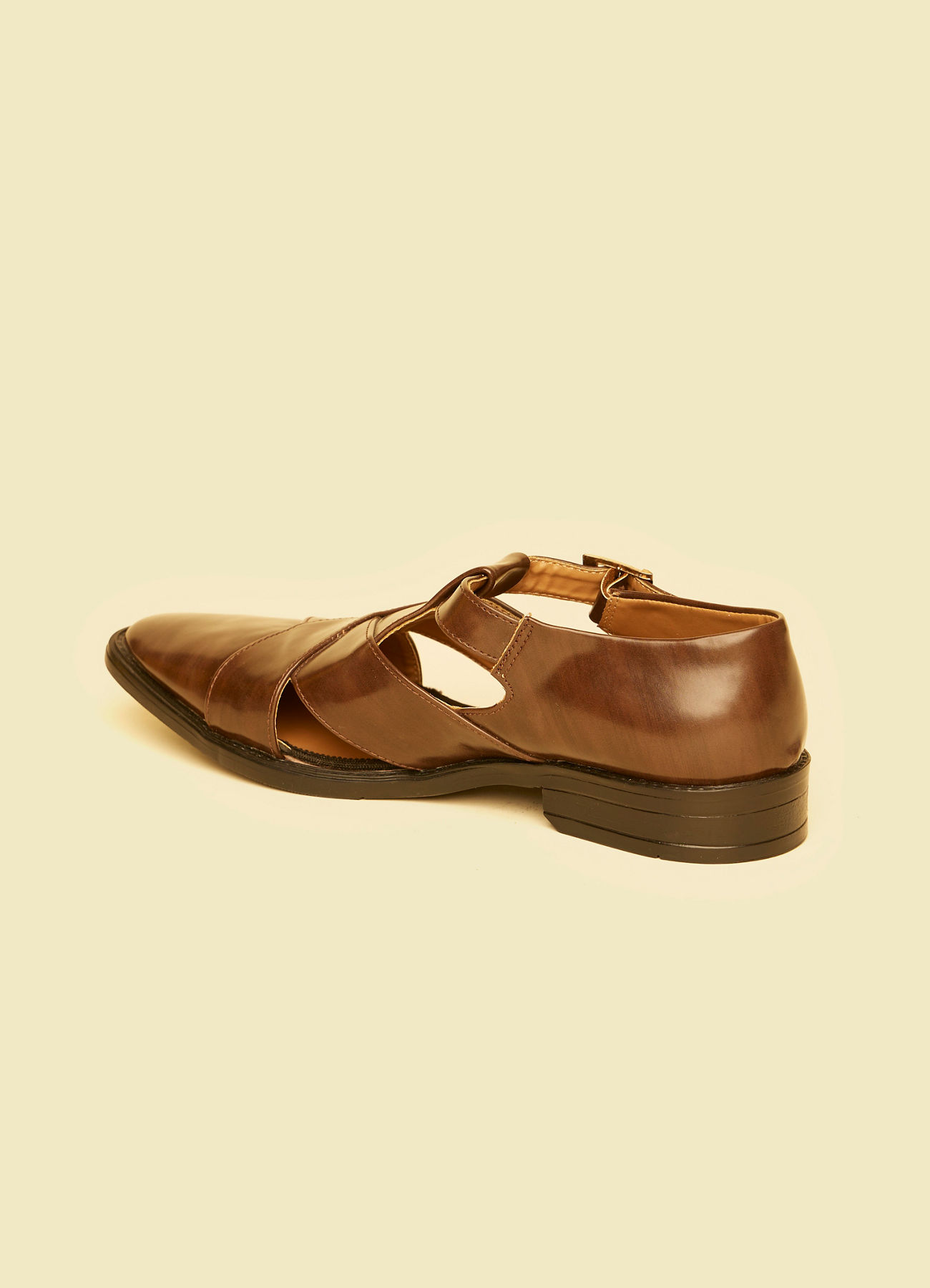 Twamev Men Dark Brown Faux Leather Jooti