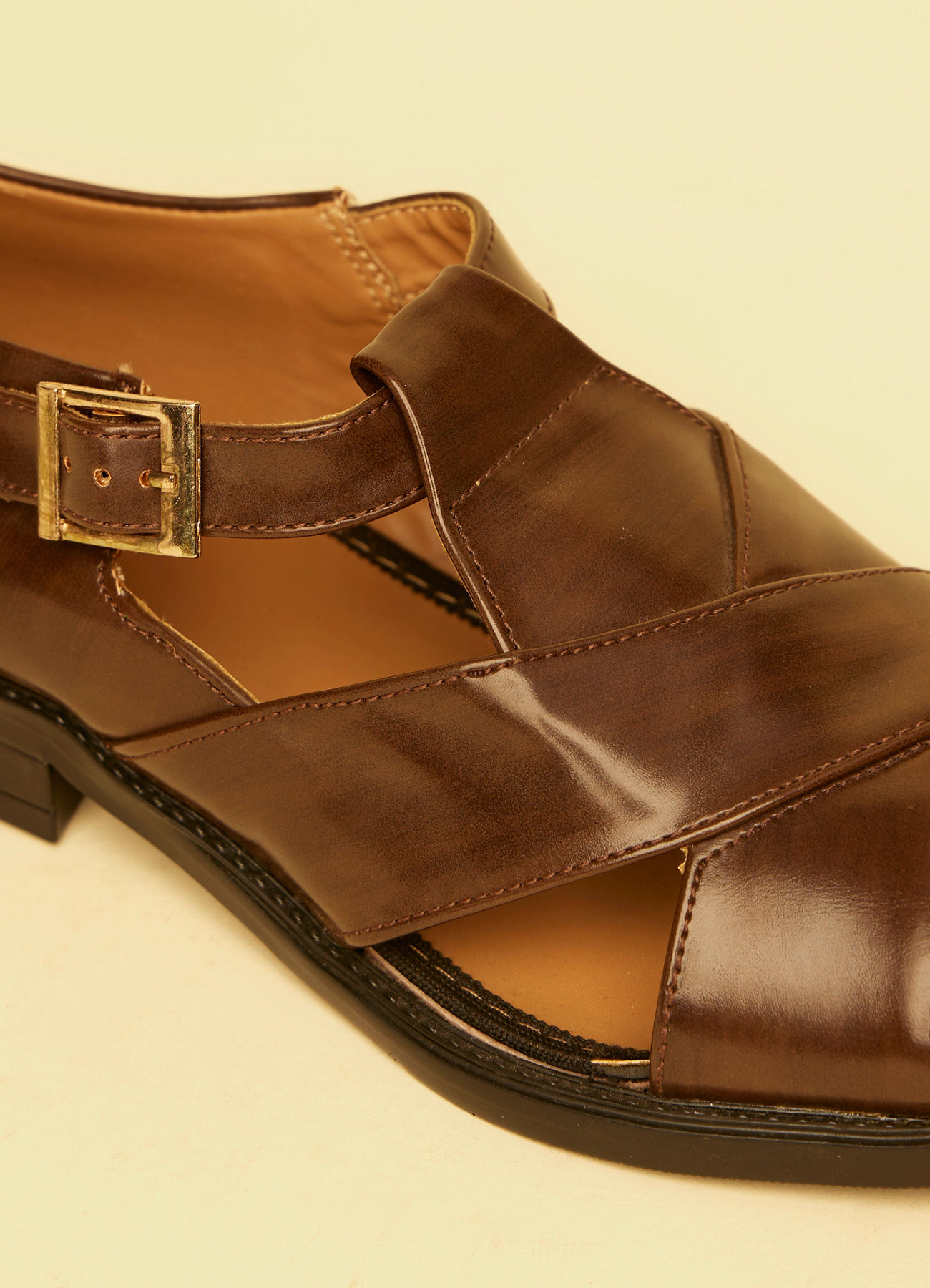 Twamev Men Dark Brown Faux Leather Jooti