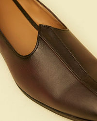 Twamev Men Wine Faux Leather Jooti