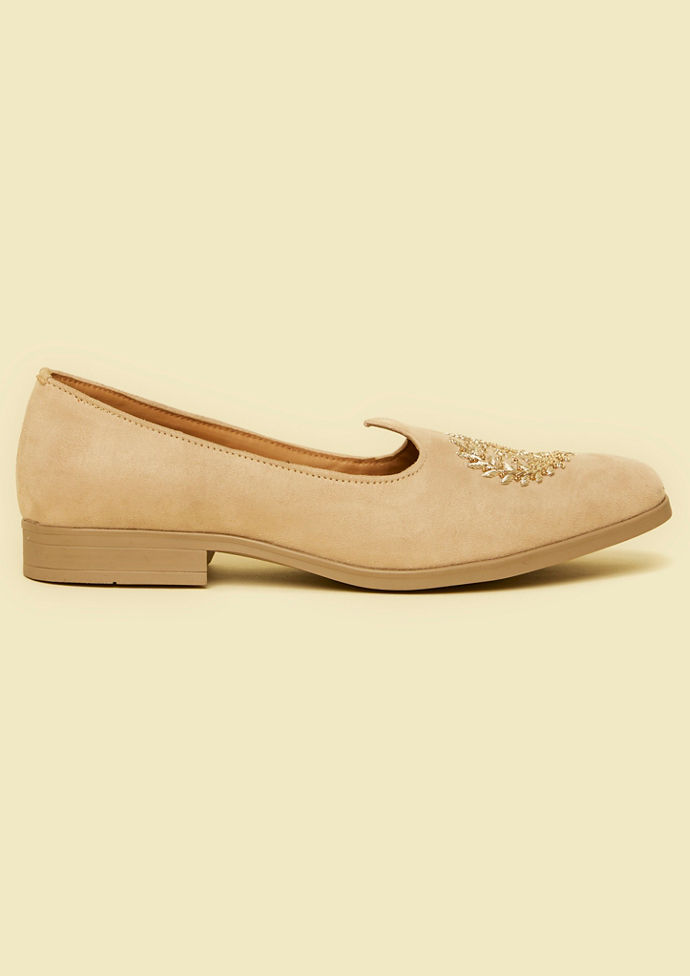 Twamev Men Radiant Beige Velvet Juti