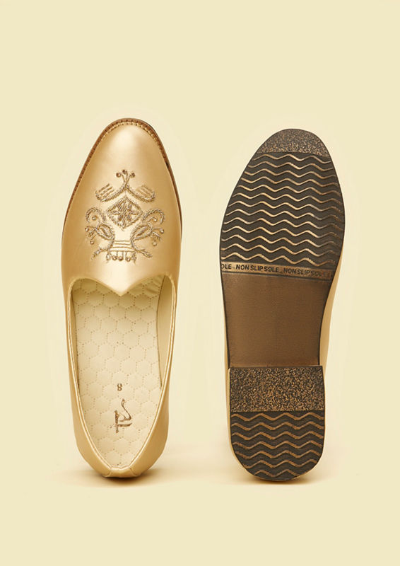 Twamev Men Golden Elegance Juti