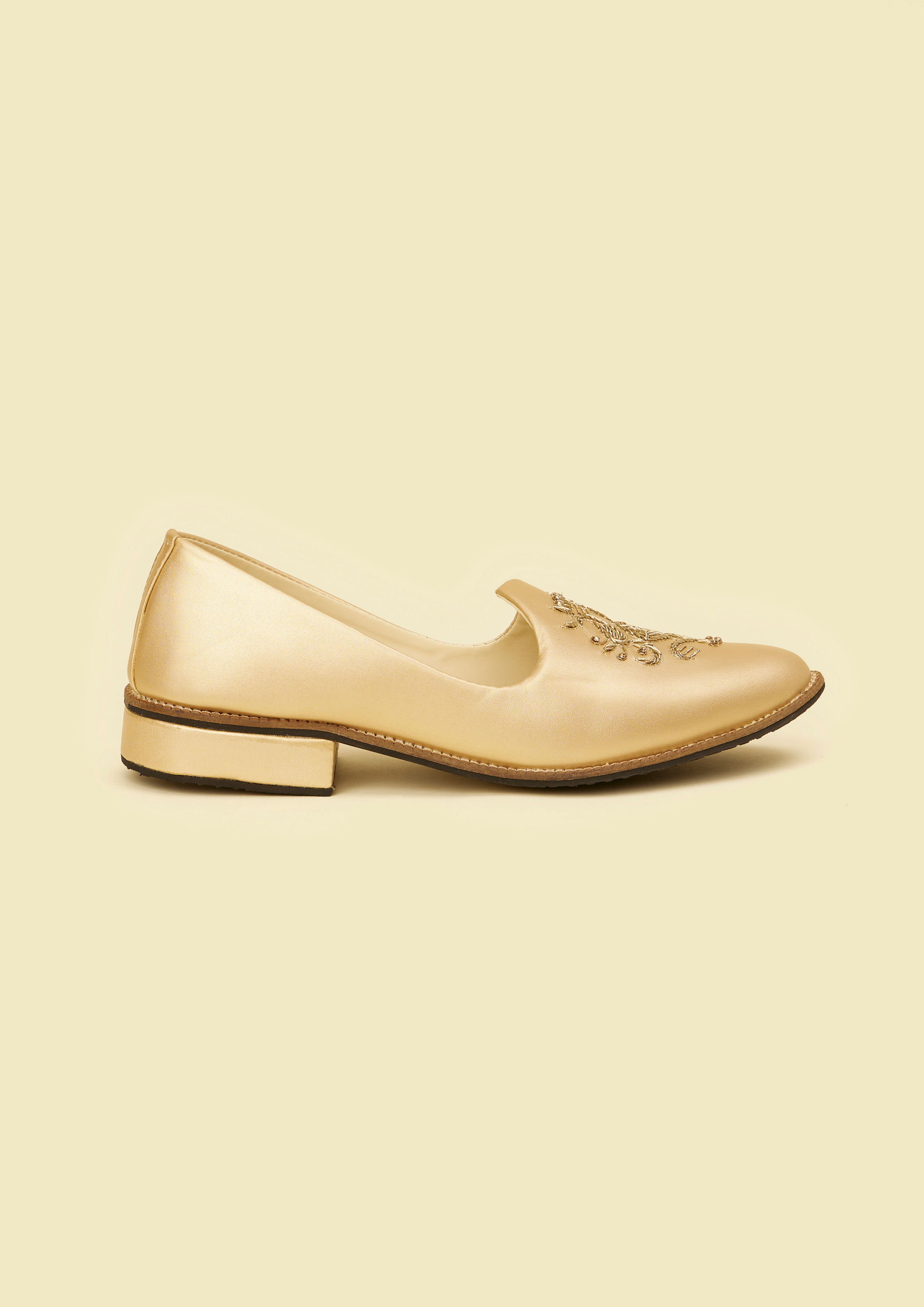 Twamev Men Golden Elegance Juti