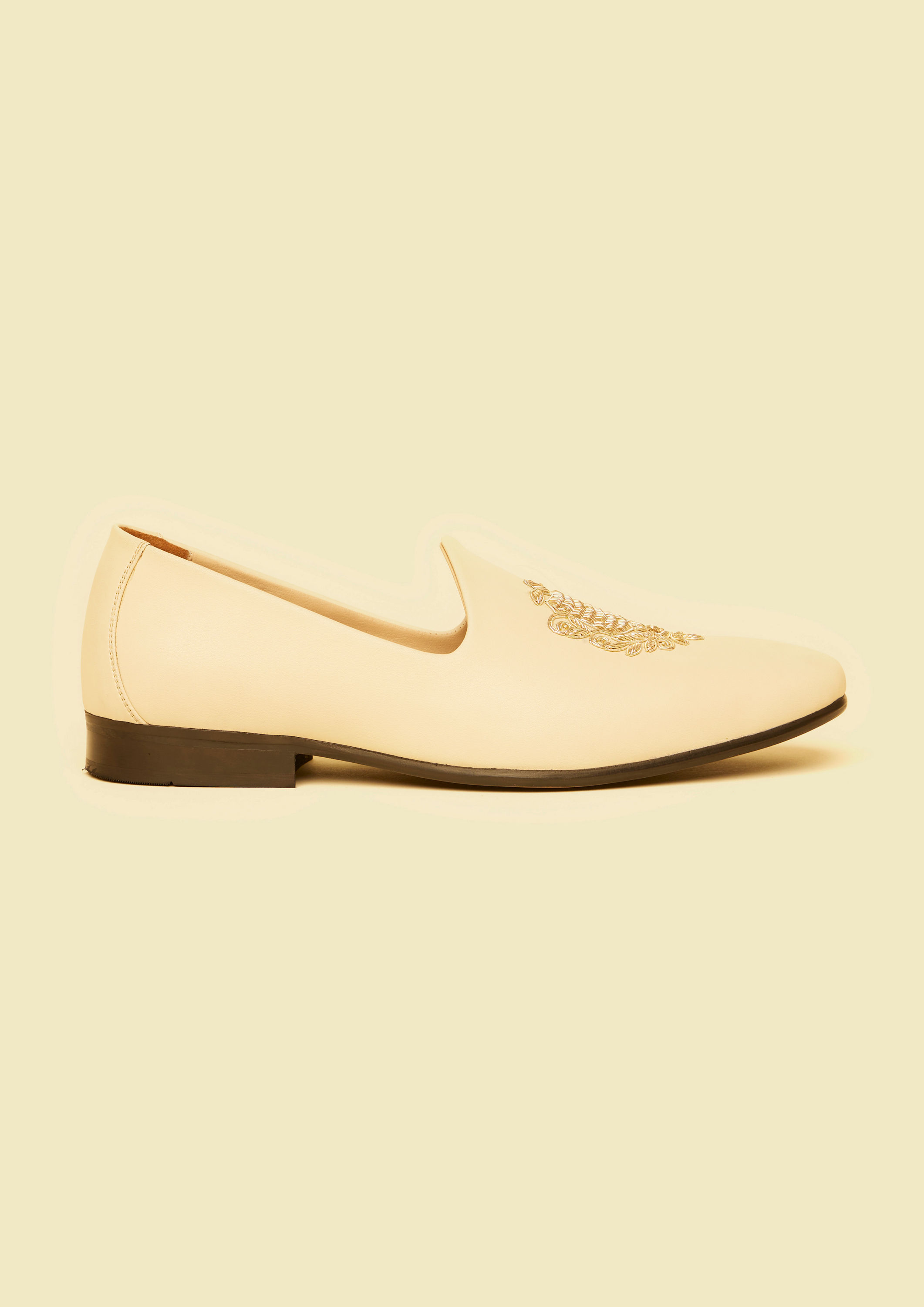 Twamev Men Elegant Beige Juti