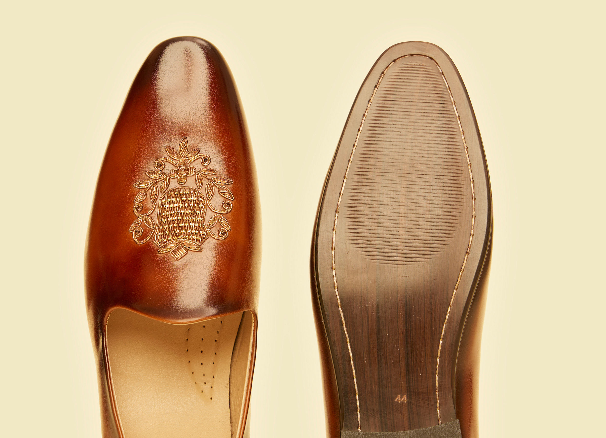 Twamev Men Elegant Brown Jutis for Celebrations