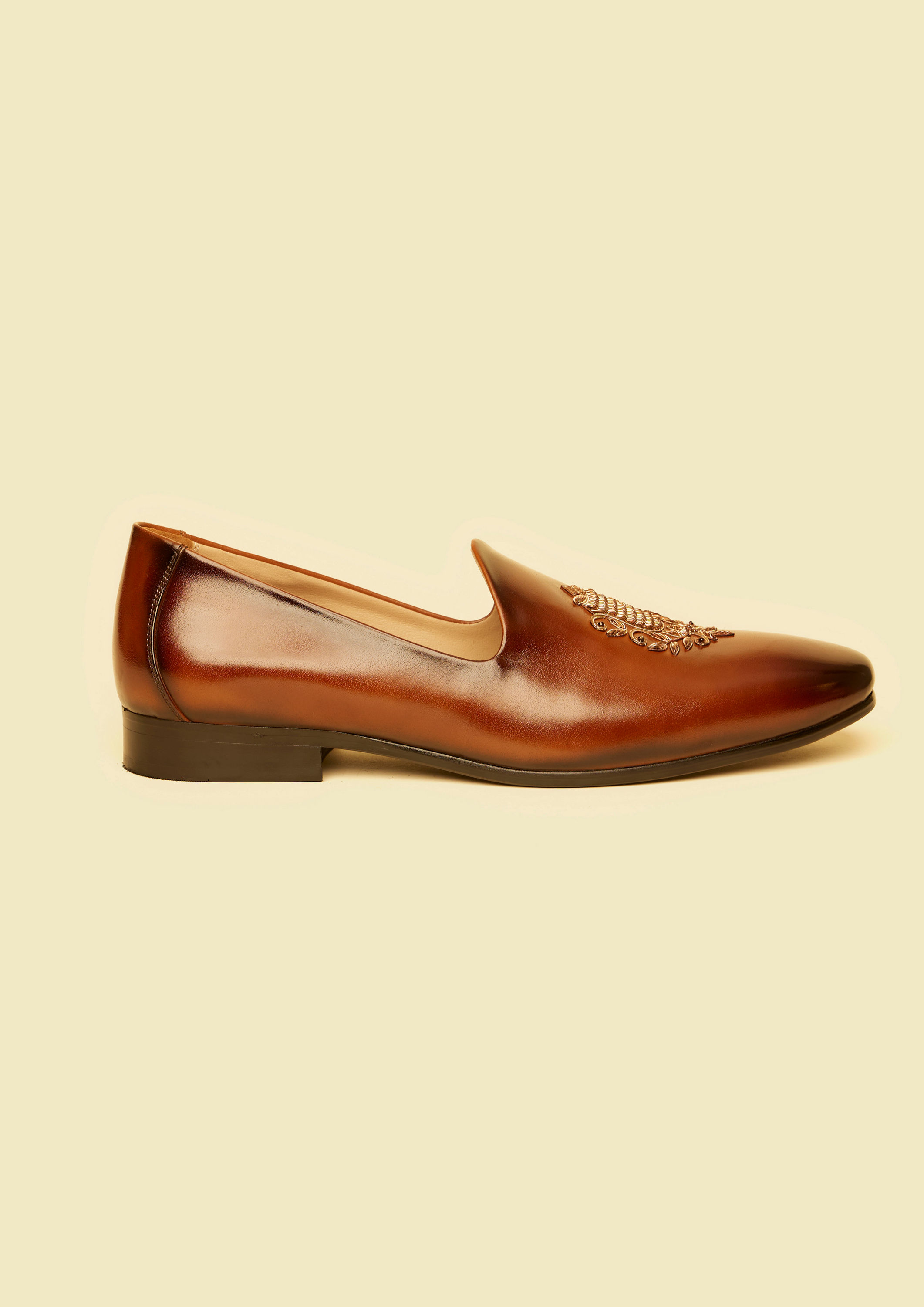 Twamev Men Elegant Brown Jutis for Celebrations