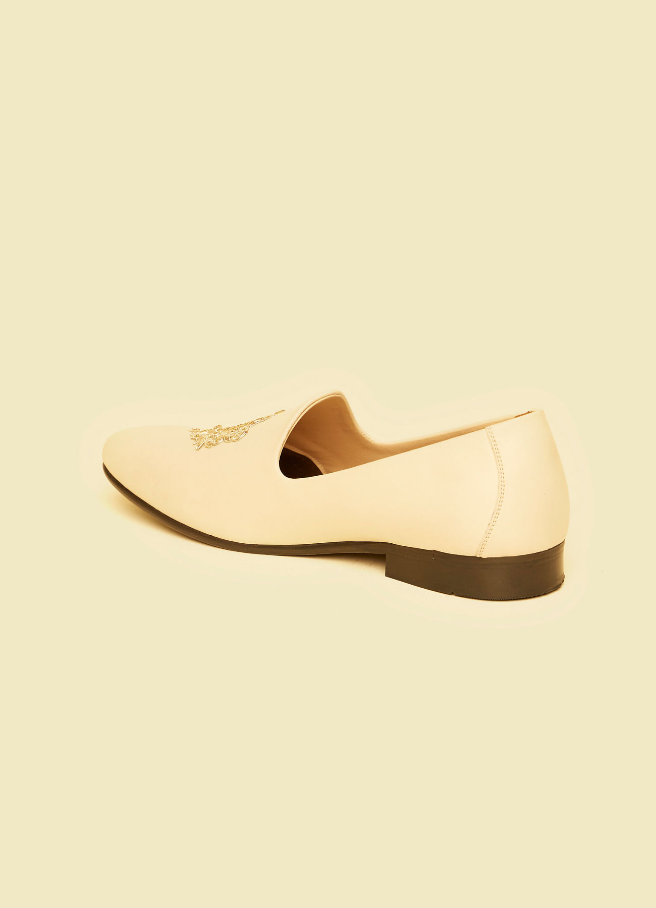 Twamev Men Elegant Beige Juti