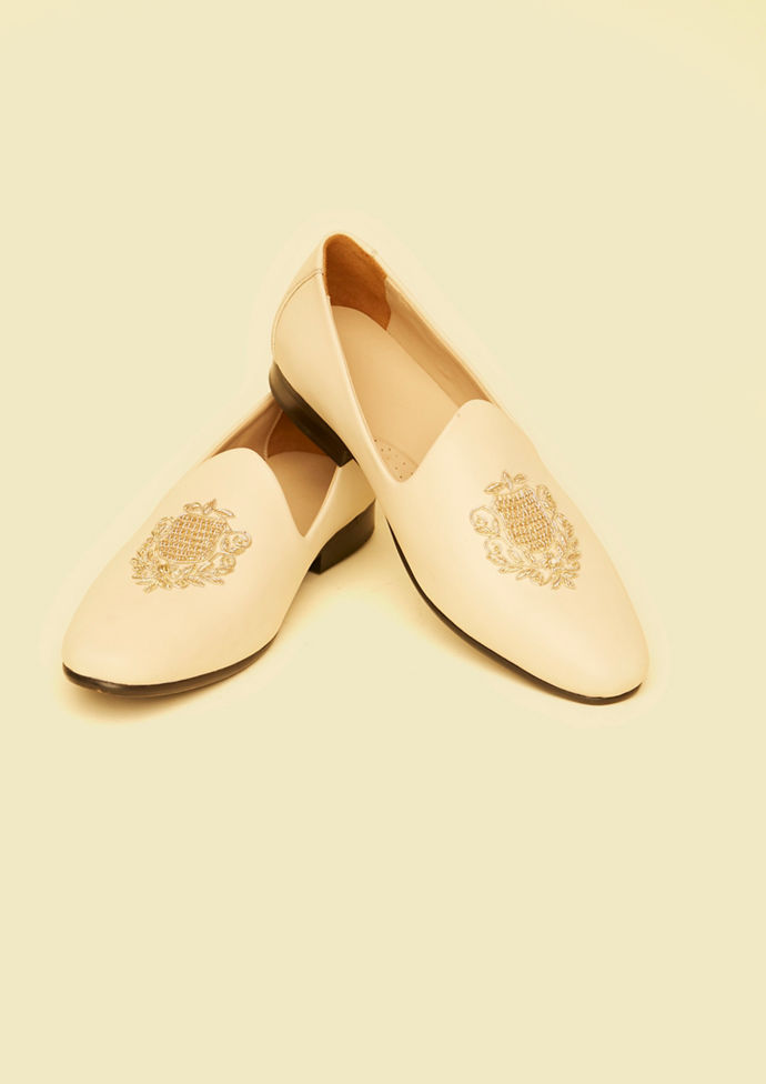 Twamev Men Elegant Beige Juti