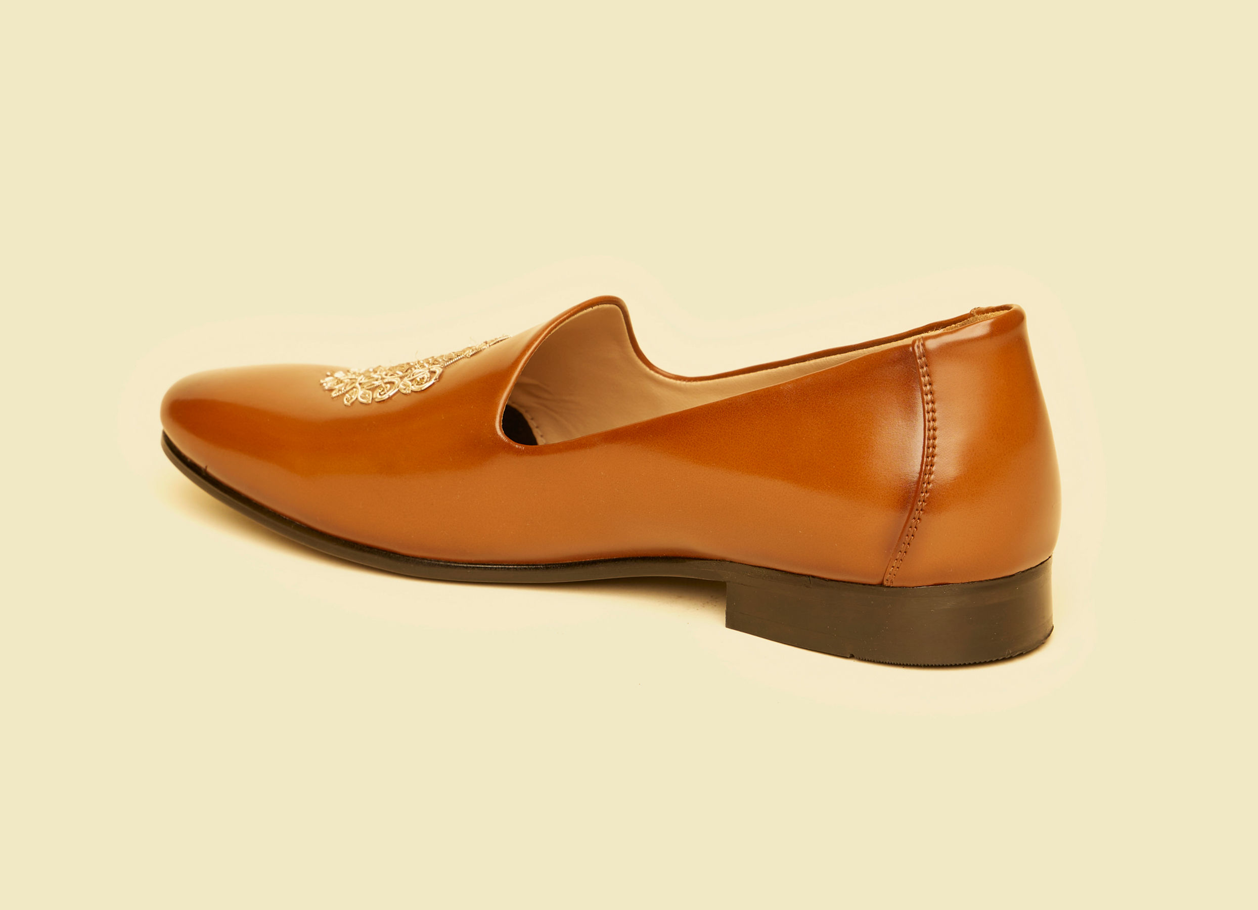 Twamev Men Classic Brown Juti