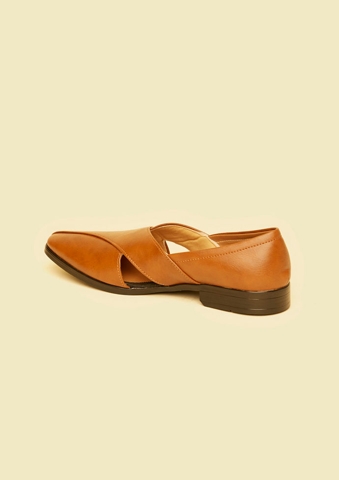 Twamev Men Regal Dark Brown Juti