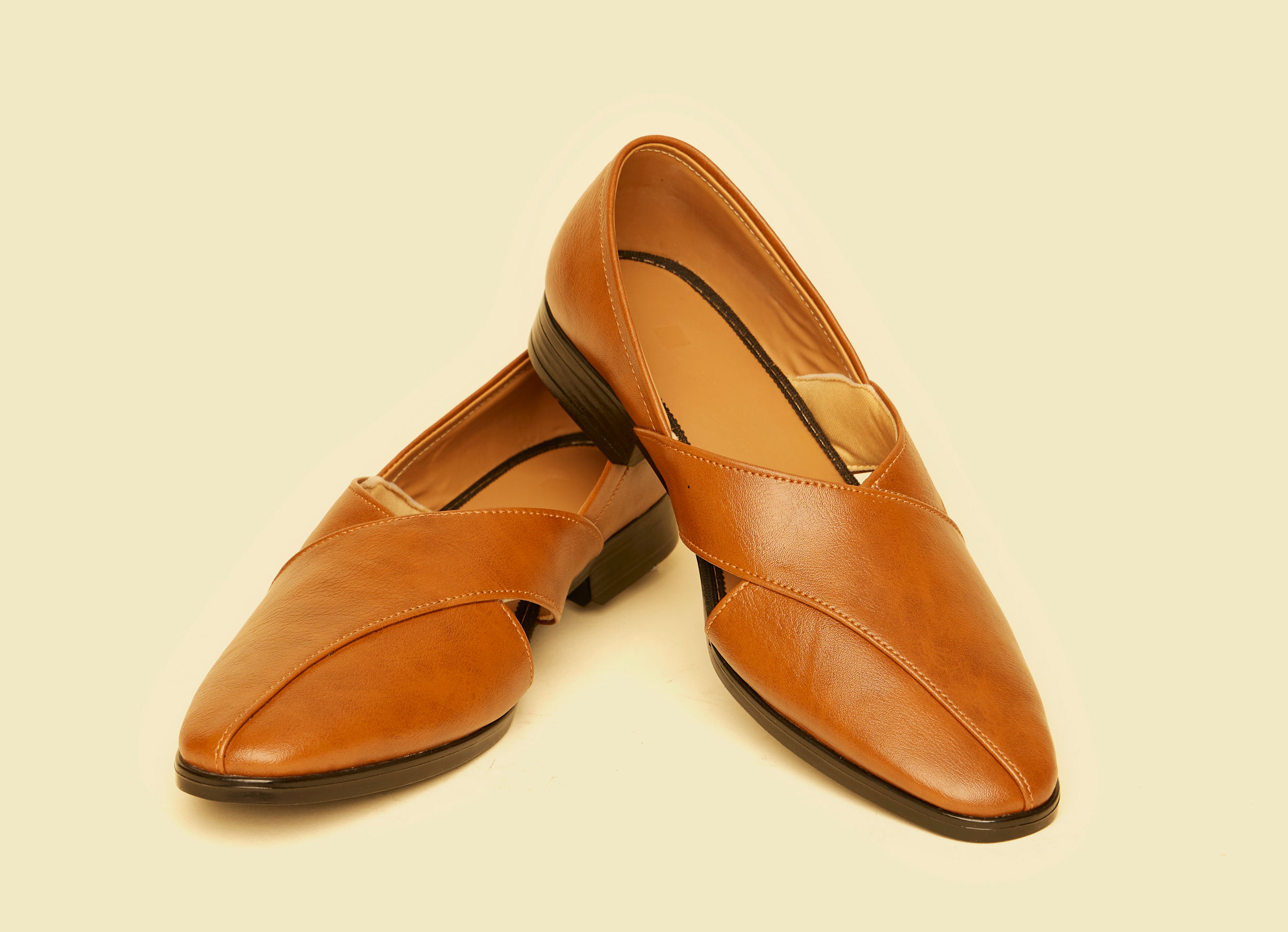 Twamev Men Regal Dark Brown Juti